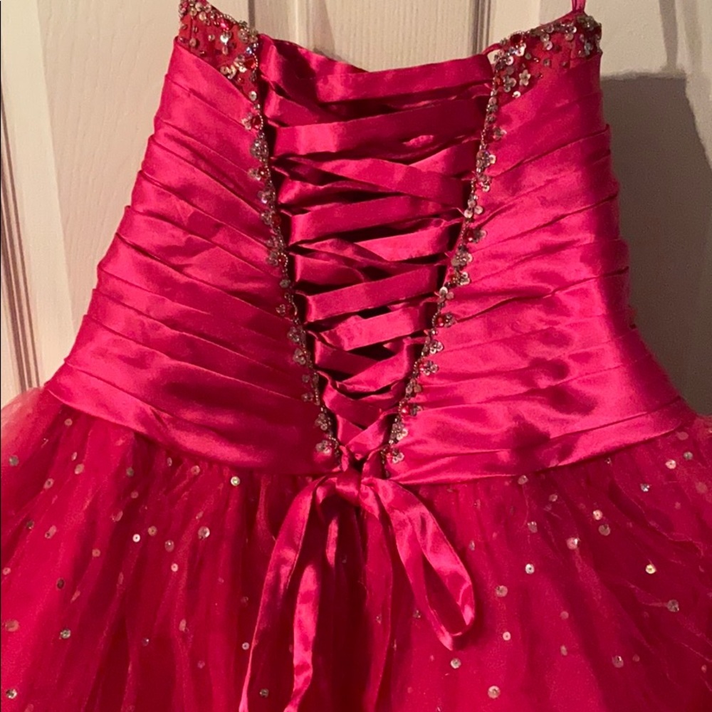 Prom dress - Picture 7 of 8